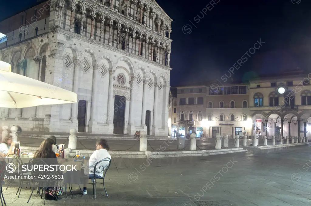 Italy, Tuscany, Lucca, San Michele in Foro Church, Cafe at Night