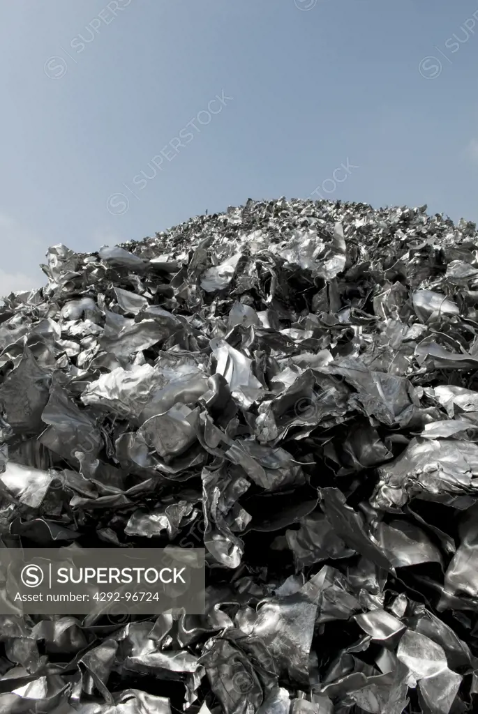 Aluminum recycling plant