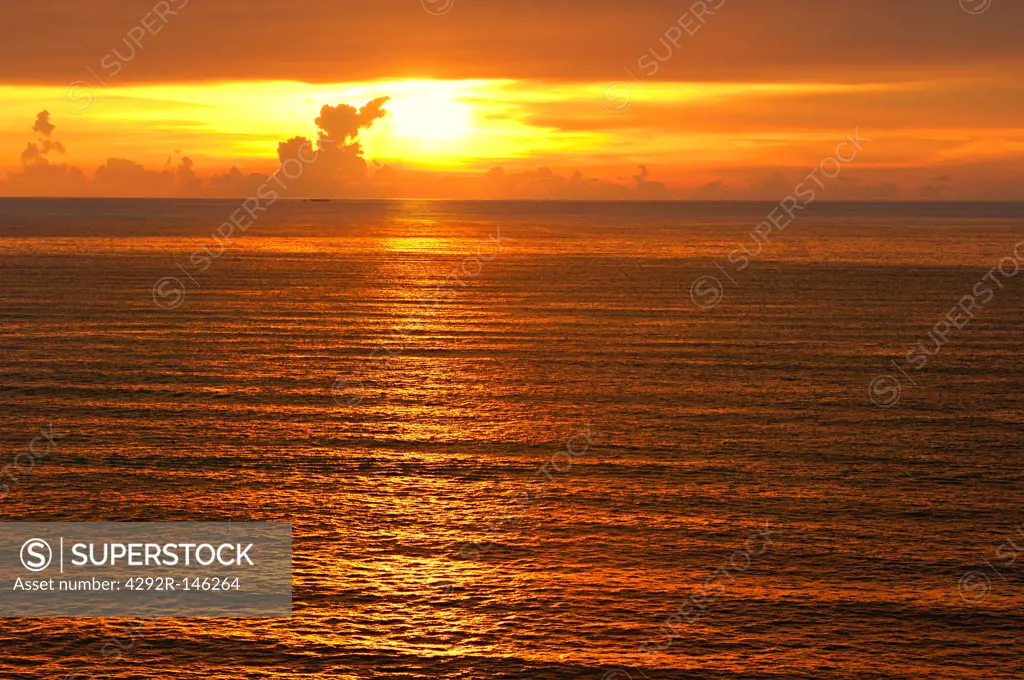 Asia, Malaysia, Penang Island, Batu Ferringhi beach at sunset