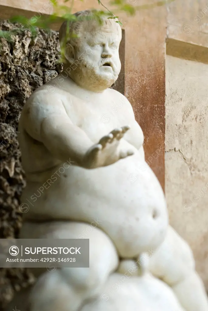Italy, Tuscany, Florence, Boboli Gardens, statue detail of a fountain