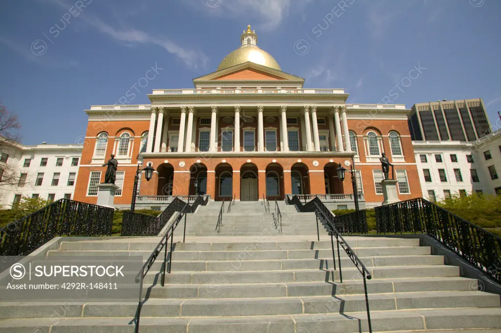 USA, Massachusetts, Boston: Massachusetts State House on Beacon Hill
