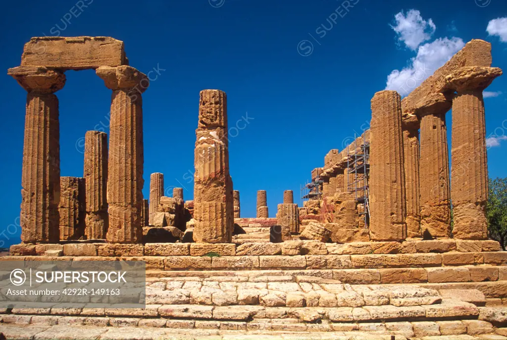 Italy, Sicily, Agrigento, dei Giuno temple - Hera Lacinia