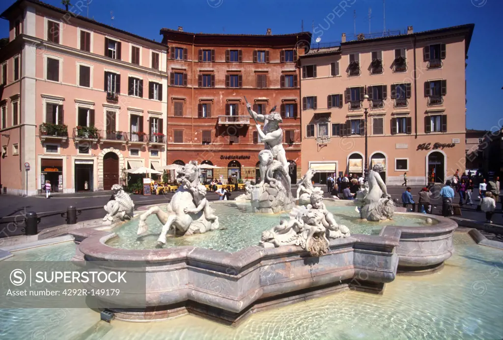 Italy, Lazio, Rome, Piazza Navona, Fountain of Neptune