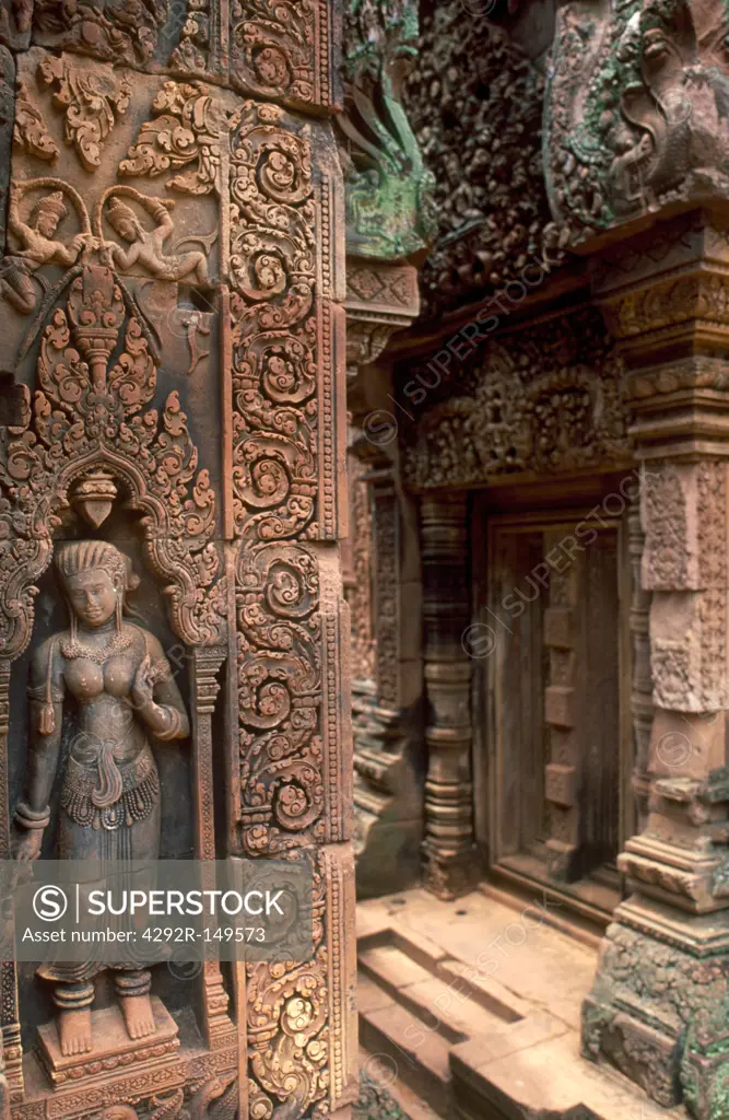 Sculpture Cambodia - Angkor, Banteay Srei temple