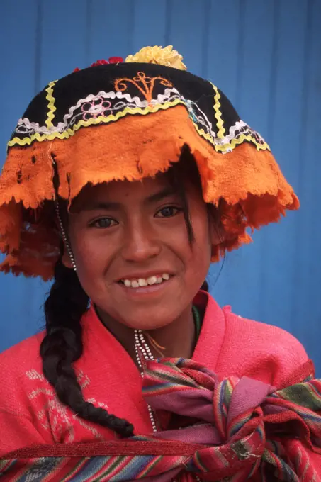 South America,Peru, Pisac Quechua indios girl