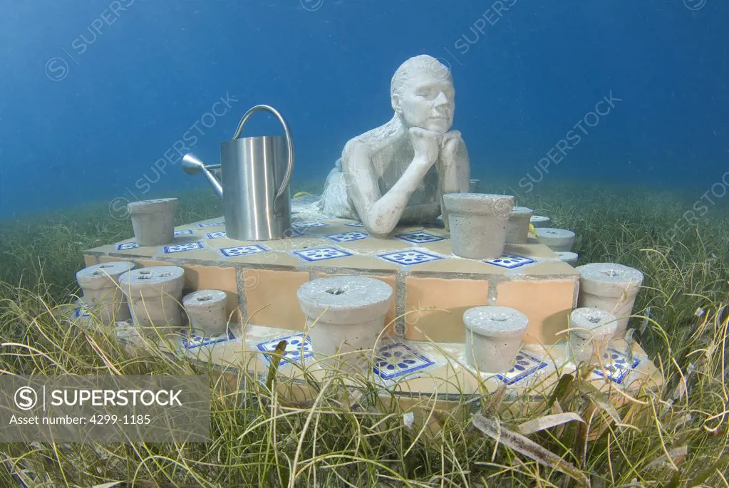 Sculpture of The Gardener of Hope at Cancun Underwater Museum, Cancun, Quintana Roo, Yucatan Peninsula, Mexico