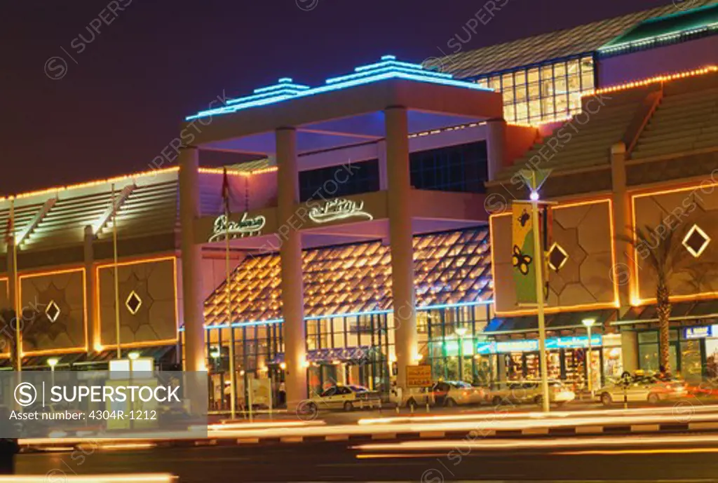 UAE-Dubai - Bur Juman shopping mall