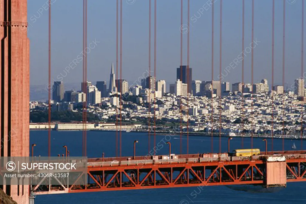 The Golden Gate Bridge, San Francisco, USA.