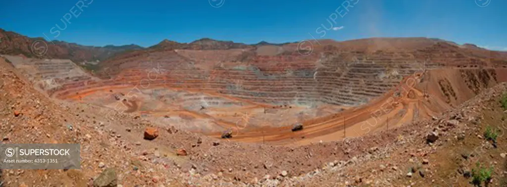 A panorama shows the open-pit Morenci Mine in Morenci, Arizona, the largest copper mine in North America and one of the largest in the world. It also mines gold.