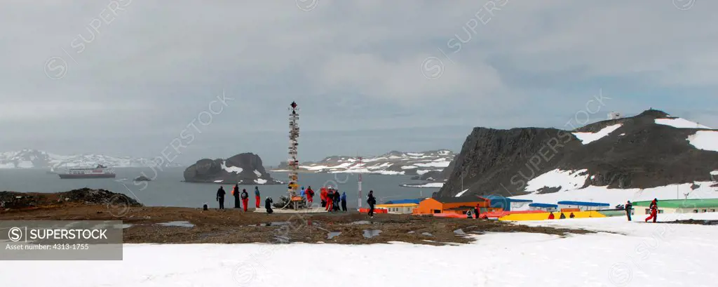 Frei Chi-Base, King George Island, South Shetland Islands, Antarctic Peninsula, Antarctica