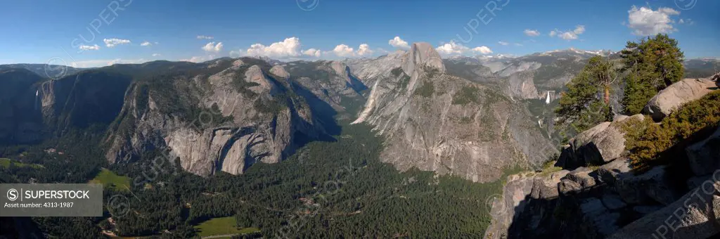 High angle view of Half Dome seen from Glacier Point in Yosemite Valley, Yosemite National Park, California, USA