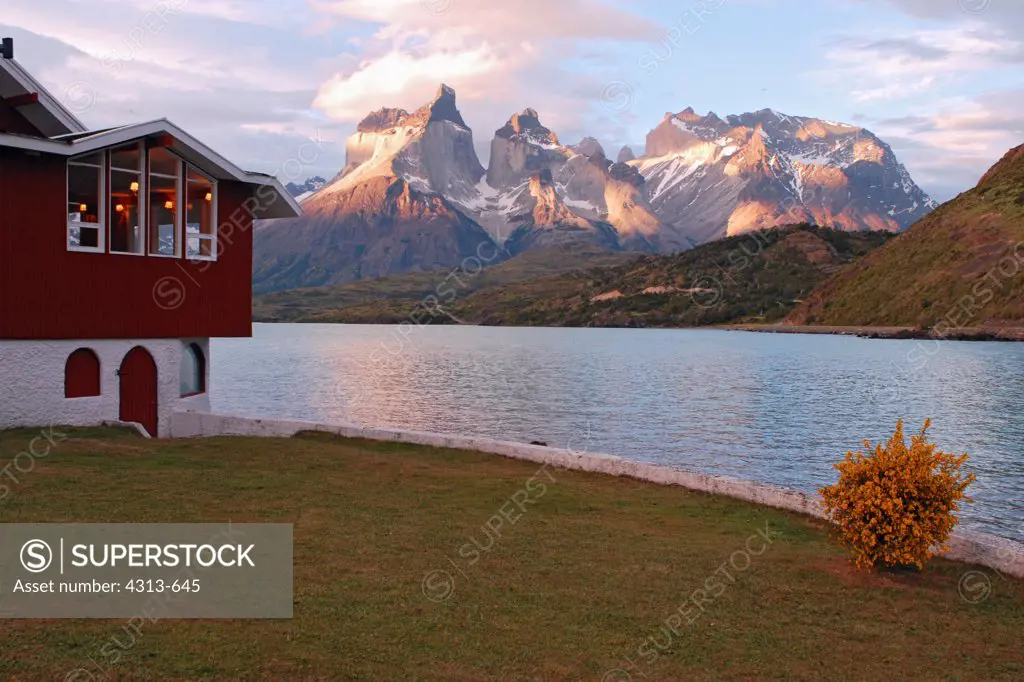 Hosteria Pehoe, Lago Pehoe and the Cordillera del Paine