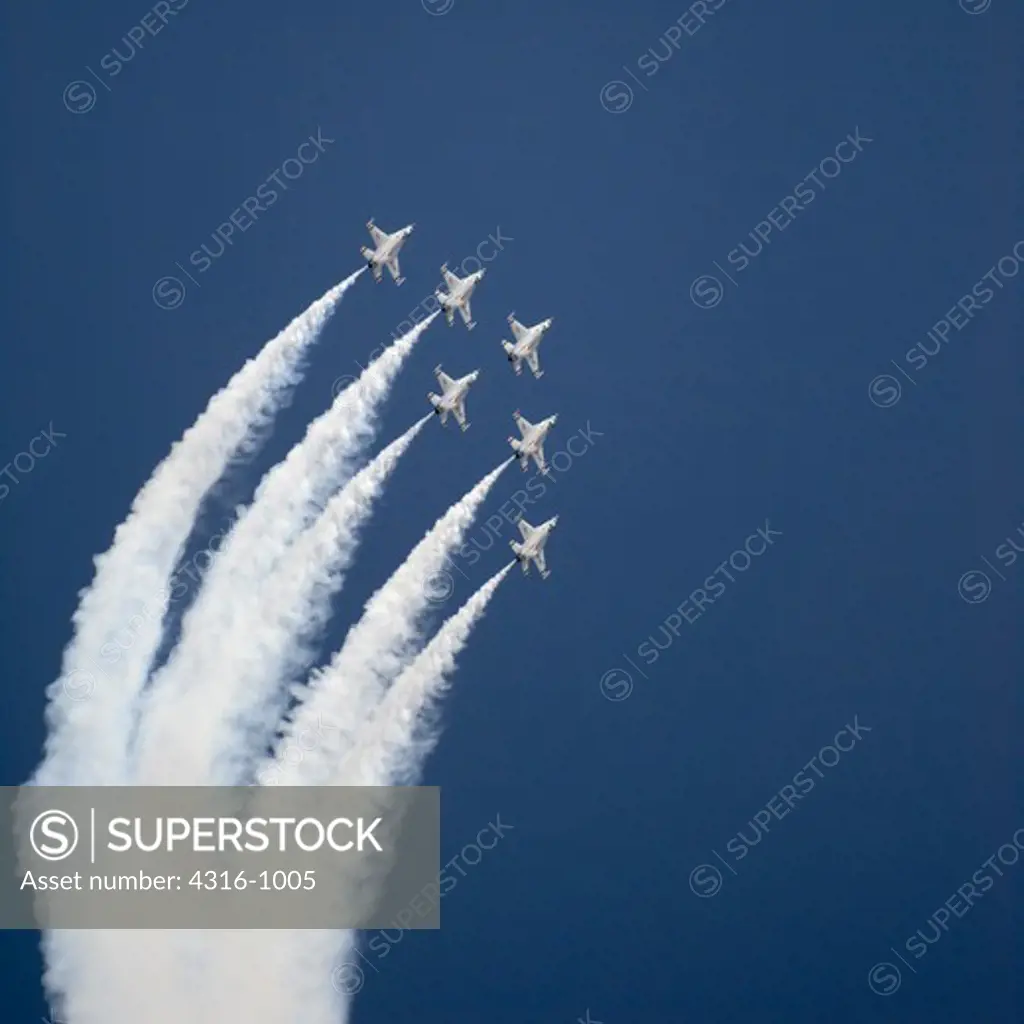 US Air Force Thunderbird Demonstration Team