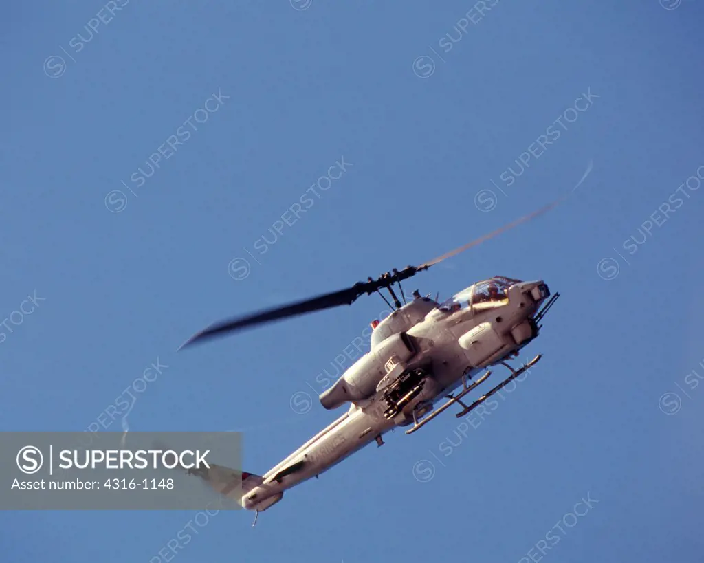 A US Marine Corps AH-1W Super Cobra Flies Close Air Support Over Barwana, Iraq