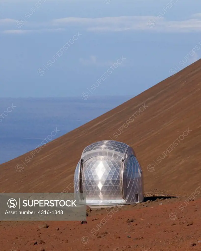 The Caltech Submillimeter Observatory at the Mauna Kea Observatory