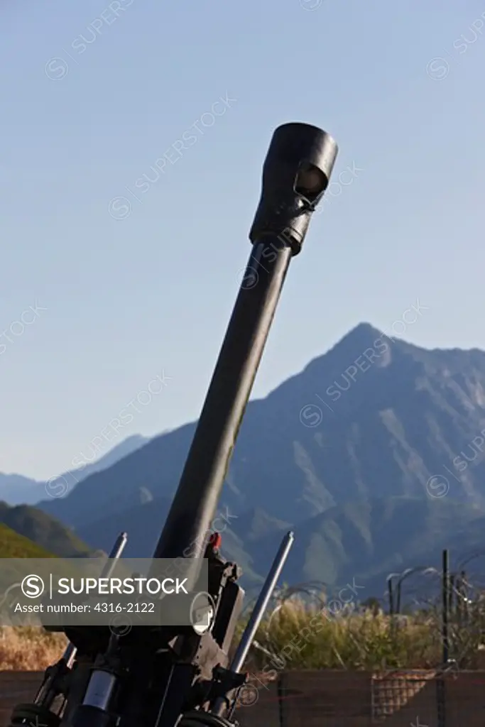 U.S. Army 105mm Howitzer