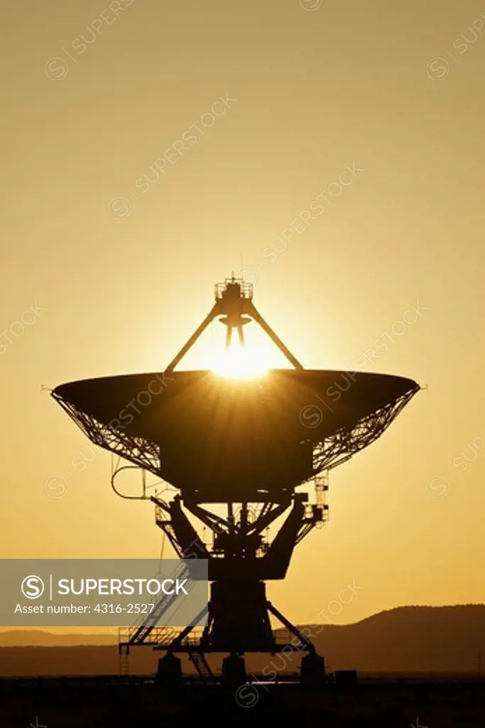 The Very Large Array, a complex of 27 independent movable radio observatories, lies on a high plain near Socorro, New Mexico. Scientists use the Very Large Array, or VLA, for deep space research.