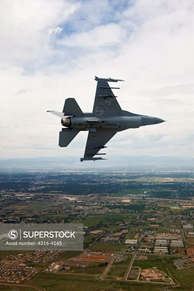 F-16 in Flight, Bank Turn
