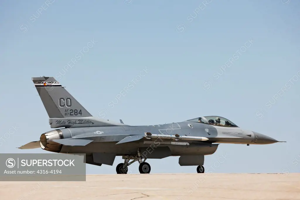 F-16 Prepares to Launch