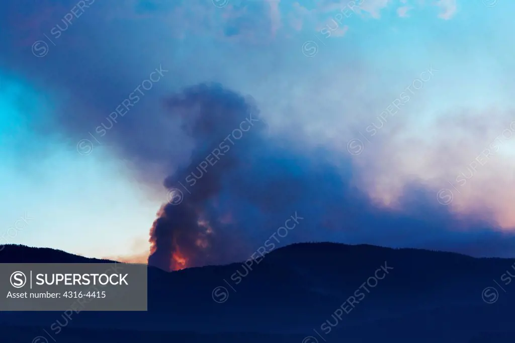 Raging wildfire, smoke, northern Colorado, USA