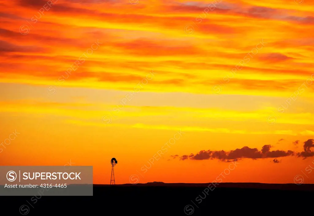 Lone windmill, eastern plains of Colorado, USA