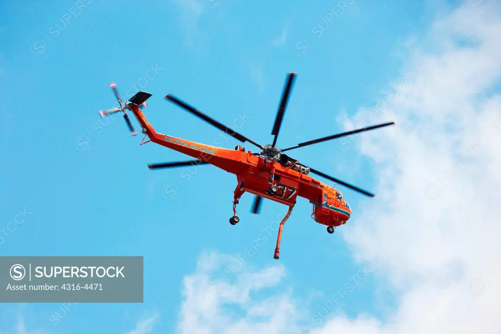 Erickson S-64 Aircrane (formerly the Sikhorsky S-64 Skycrane) during an aerial firefighting mission in northern Colorado, USA