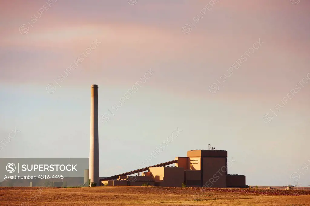 Coal burning powerplant