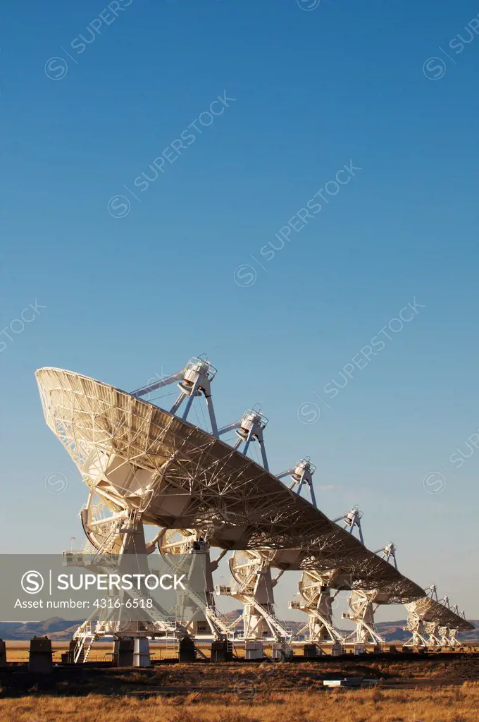 Radio telescopes in a field, Very Large Array, National Radio Astronomy Observatory, Socorro, New Mexico, USA