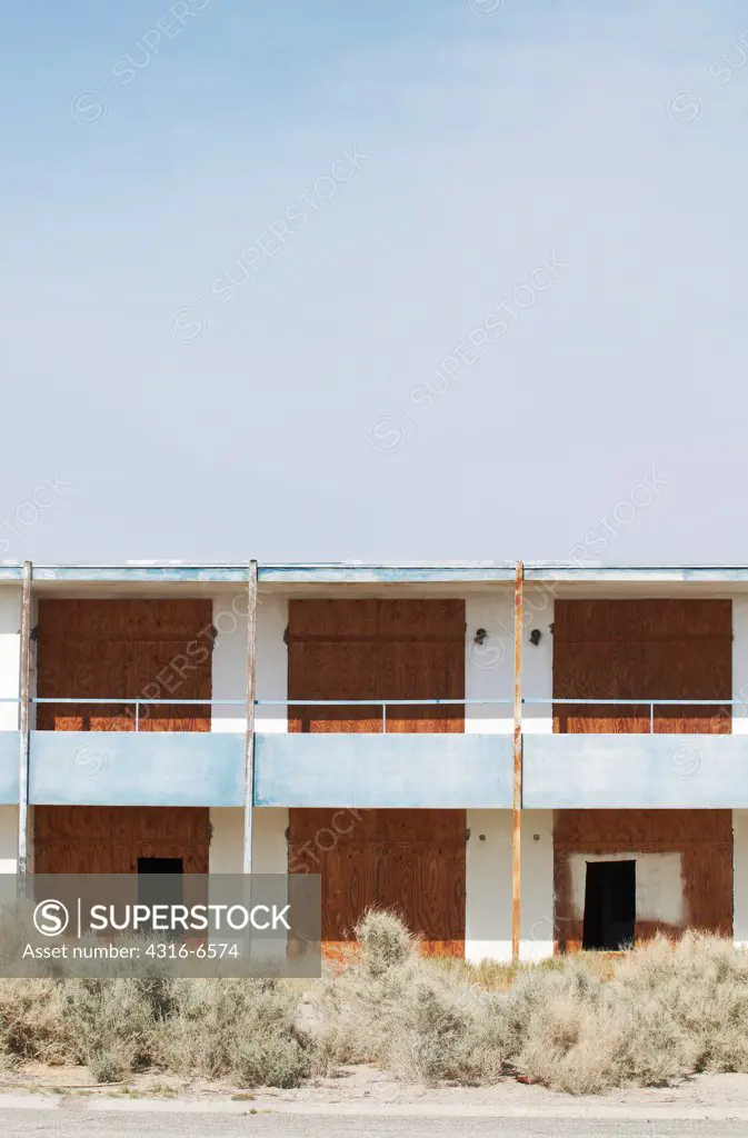 Abandoned motel on shore of Salton Sea, Bombay Beach, Imperial County, California, USA