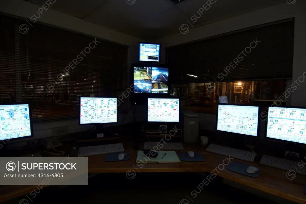Control room of large tomato processing factory, Central Valley, California, USA