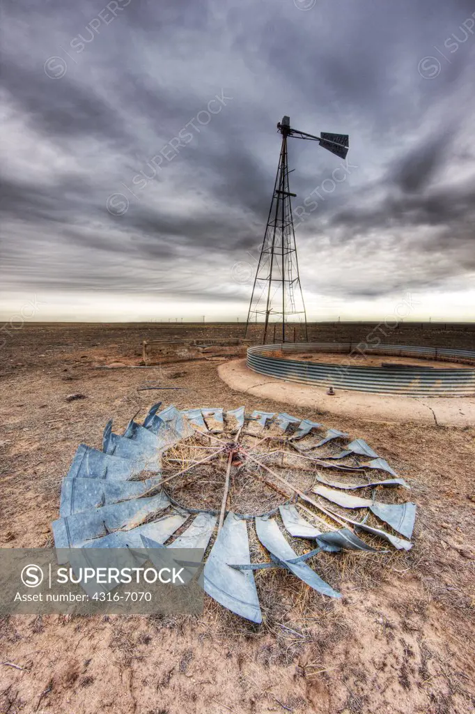 USA, Colorado, Abandoned windmill destroyed by storm