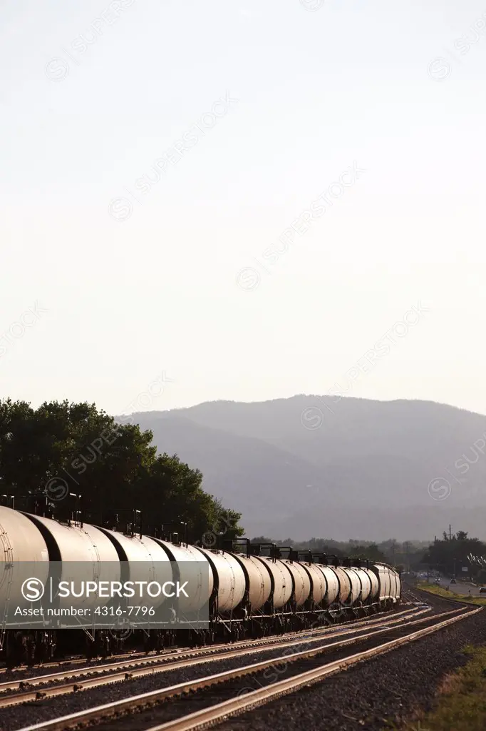 Train carrying tanks of crude oil, Colorado, USA