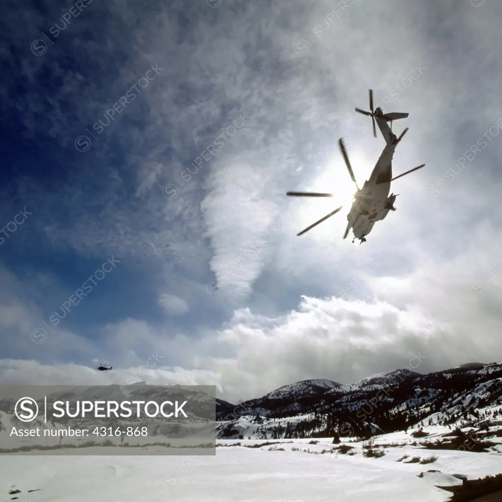 A CH-53E Roars into the Cold Mountain Air at the US Marine Corps Mountain Warfare Training Center