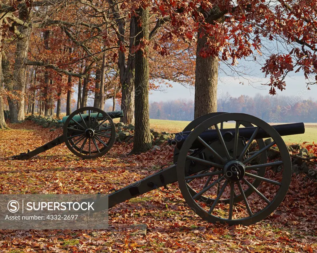 Cannons on Seminary Ridge, Memorial to the Army of Northern Virginia, Hill's Corps, Gettysburg National Military Park, Pennsylvania.