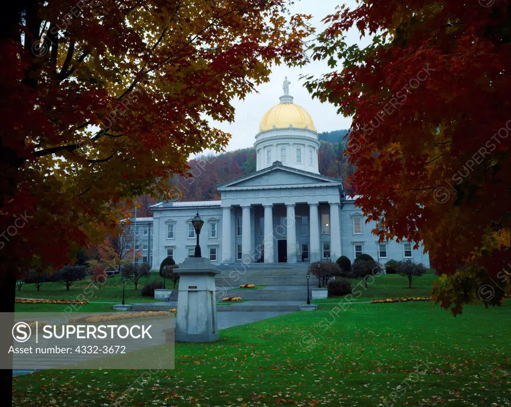 USA, Vermont, Montpelier, Vermont State Capitol Building on rainy autumn day
