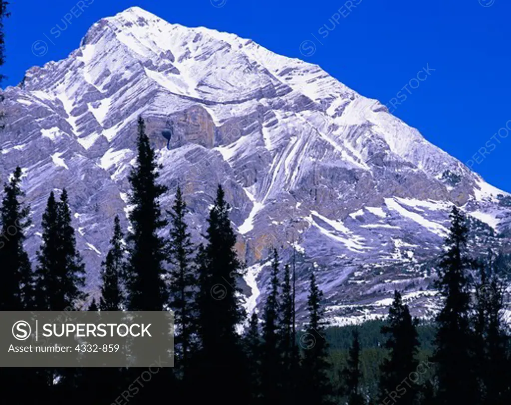 Folded Mountain, Sentinel Range, Northern Rocky Mountains, Muncho Lake Provincial Park, British Columbia, Canada.