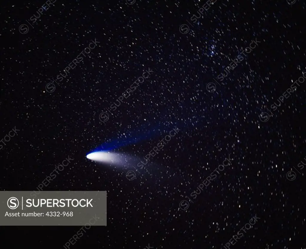 Comet Hale-Bopp, twenty minute exposure on the night of March 31, 1997 in the clear skies of Racetrack Valley, Death Valley National Park, California.