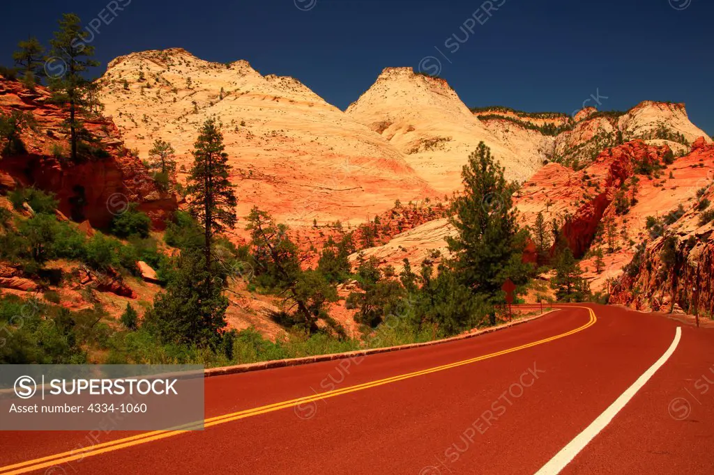 USA, Utah, Highway 9 winding through Zion National Park