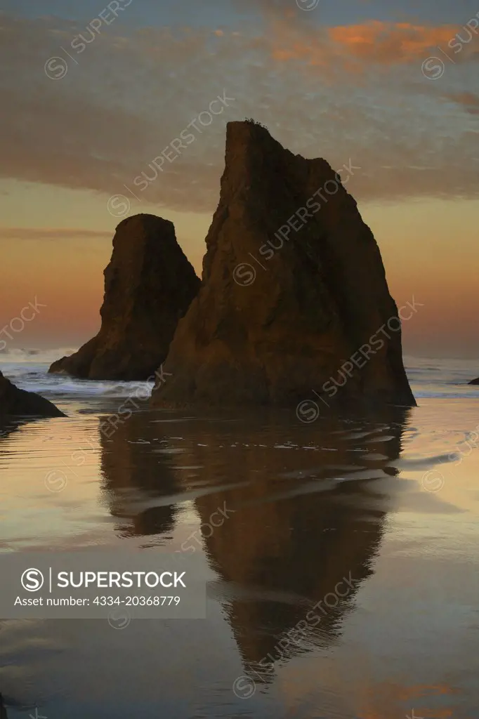 Sunrise and Sea Stacks From Face Rock Beach along the Oregon Coast in Bandon Oregon