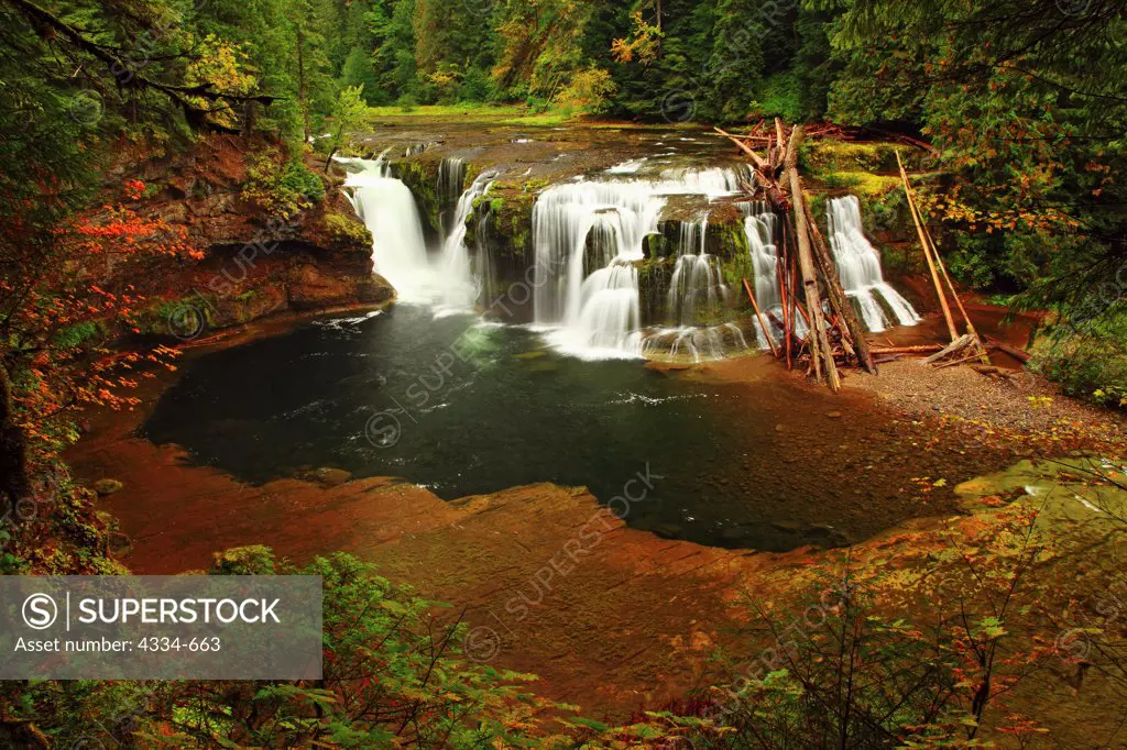 Lower Lewis River Falls in Gifford Pinchot National Forest.