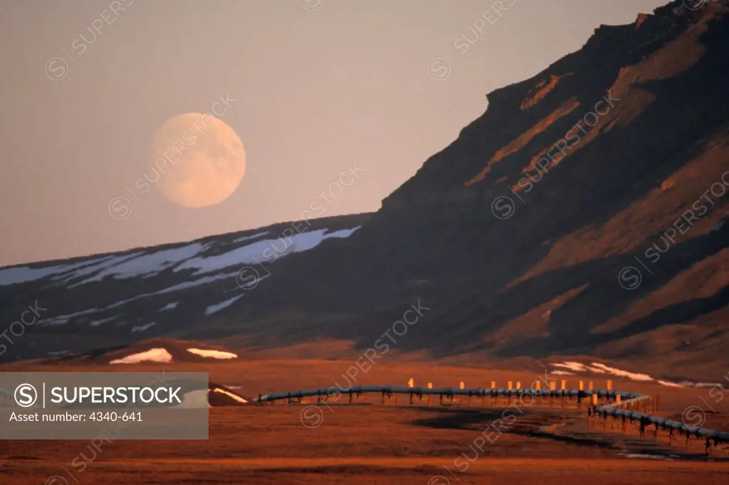 Full Moon and the Trans-Alaskan Pipeline System