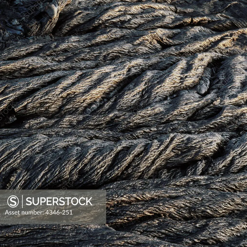 Hot Pahoehoe Lava Creates Bizarre Ribbon-Like Shapes as It Cools