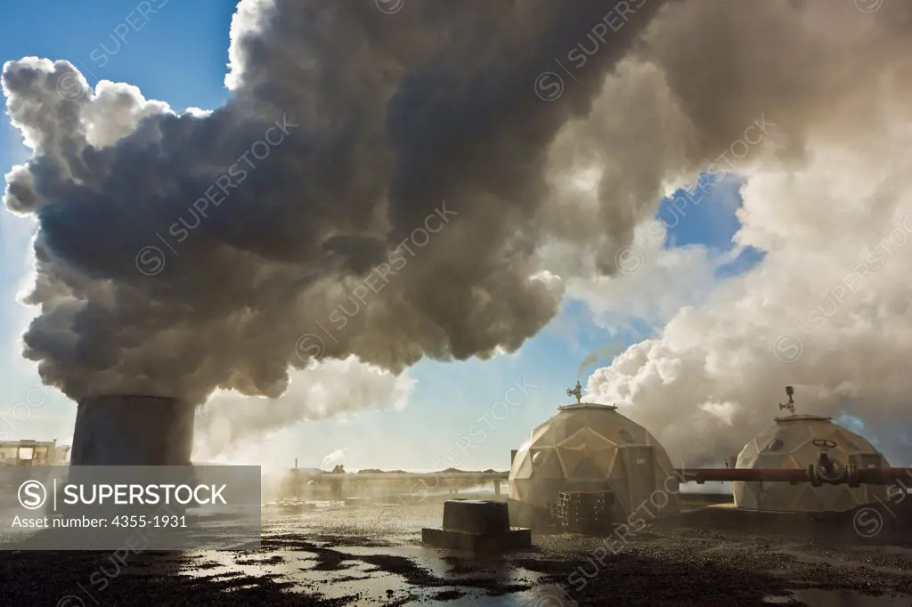 The Hellisheidi Power Station is the largest geothermal power station in the world. The plant produces 300 MW of electricity and 400 MW of thermal energy. The Hellisheidi Power Plant produces 100% renewable energy.