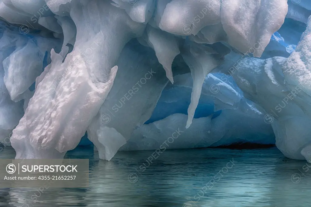 Pleneau Bay is home to an incredible collection of icebergs in an area known as Iceberg Graveyard where icebergs of all shapes and sizes have drifted from locations as far south as the Ross Ice Shelf.