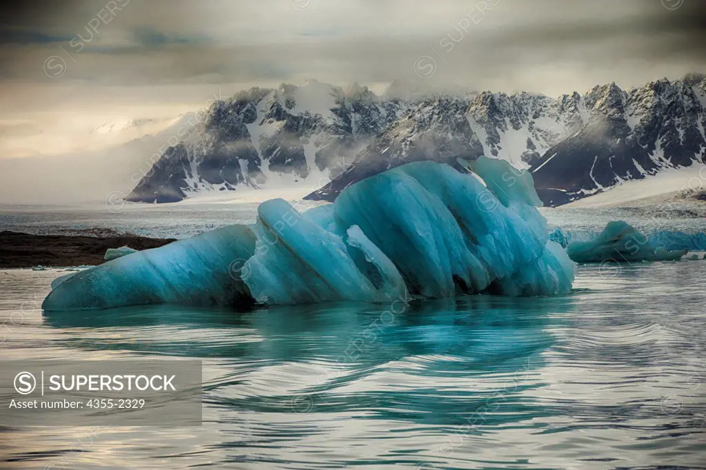 Norway, Greenland Sea, Monaco Glacier, Landscape with blue icebergs