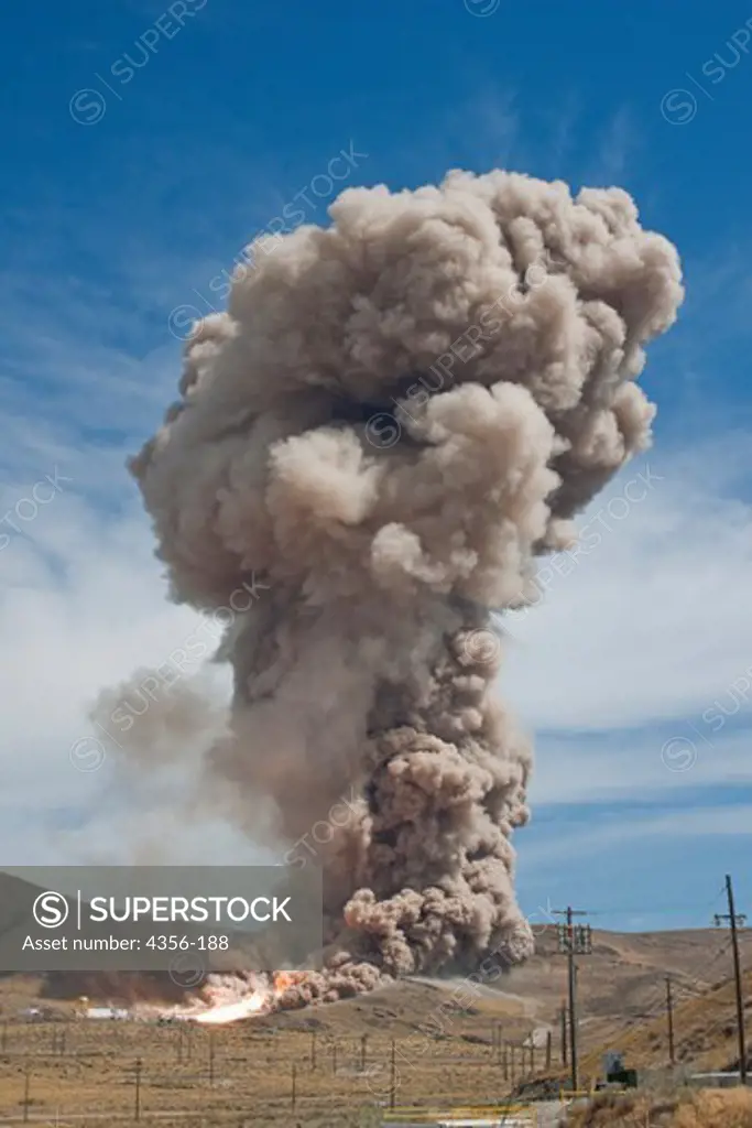 Exhaust Plume Towards End of Test of World's Largest Rocket Motor
