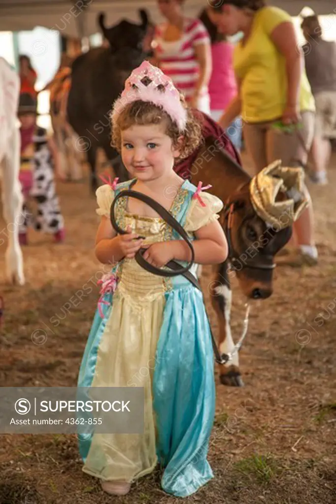 USA, New Hampshire, Lancaster, Girl dressed as princess Lancaster Fair
