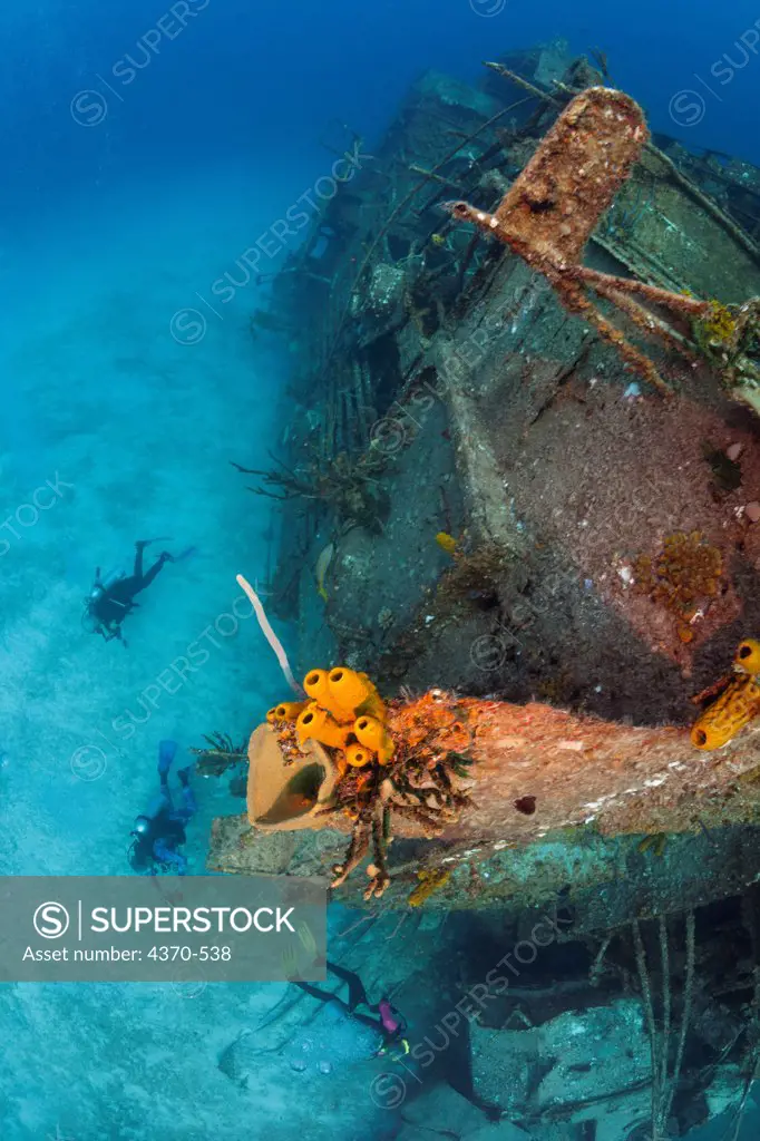 Cayman Islands, Cayman Brac, Scuba diving 356 Wreck