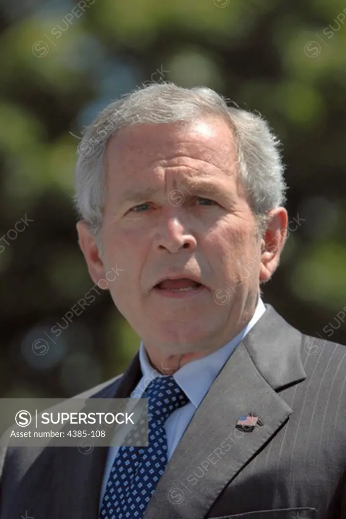 President Bush Speaking at Commencement