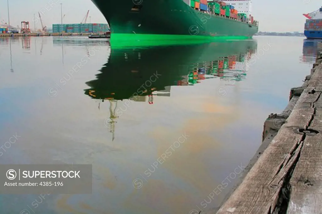 Oil Sheen in Newark Bay